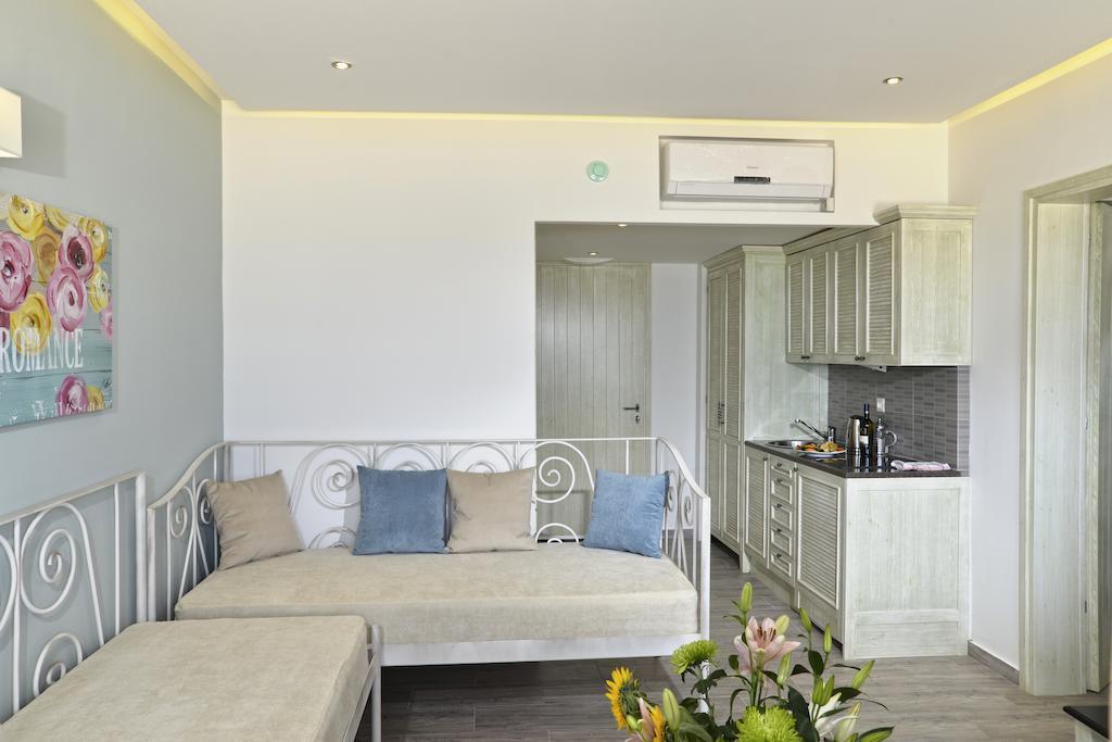Princess Irini Sea Front Aparthotel Rethymno  Bilik gambar